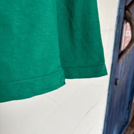 【grin】 ”ギター刺繍長袖Tシャツ ”