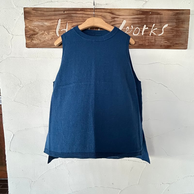 NATURAL LAUNDRY】 “サイドスリットニットベスト” | HORUS WORKS NATURAL LAUNDRY】 “サイドスリットニットベスト” | HORUS WORKS