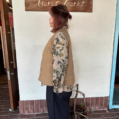 [FURALI]  ”リバーシブルダウンベスト”