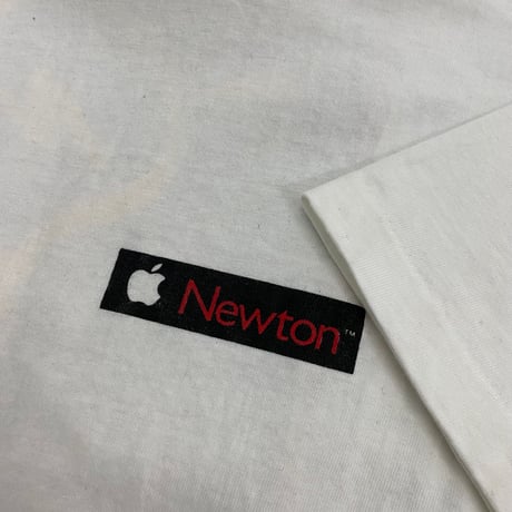 【XL】90'S APPLE NEWTON TEE