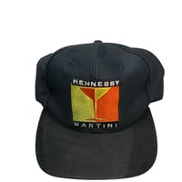 90'S HENNESY SNAPBACK