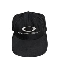 90'S OAKLEY CAP
