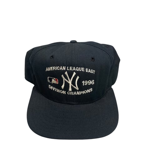 1996'S YANKEES AMERICAN LEAGUE DIVISION CHAMPIONS SNAPBACK