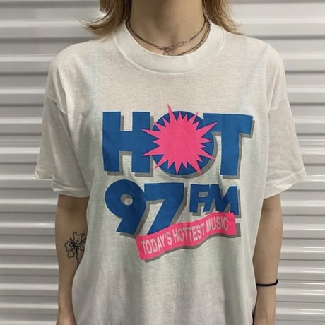【XL】90'S HOT 97FM TODAYS HOTTEST MUSIC TEE