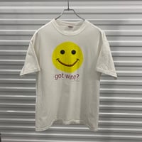 【L】99's SMILE GOT WINE ? TEE