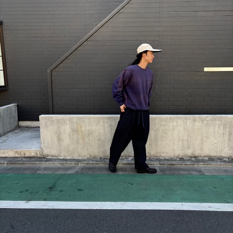 MOOJIMOOJI "classic crewneck aged"
