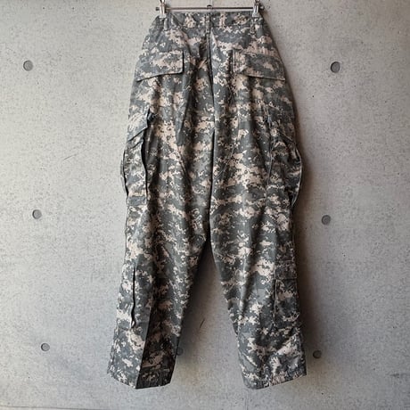 07年deadstock "ACU combat cargo pants"