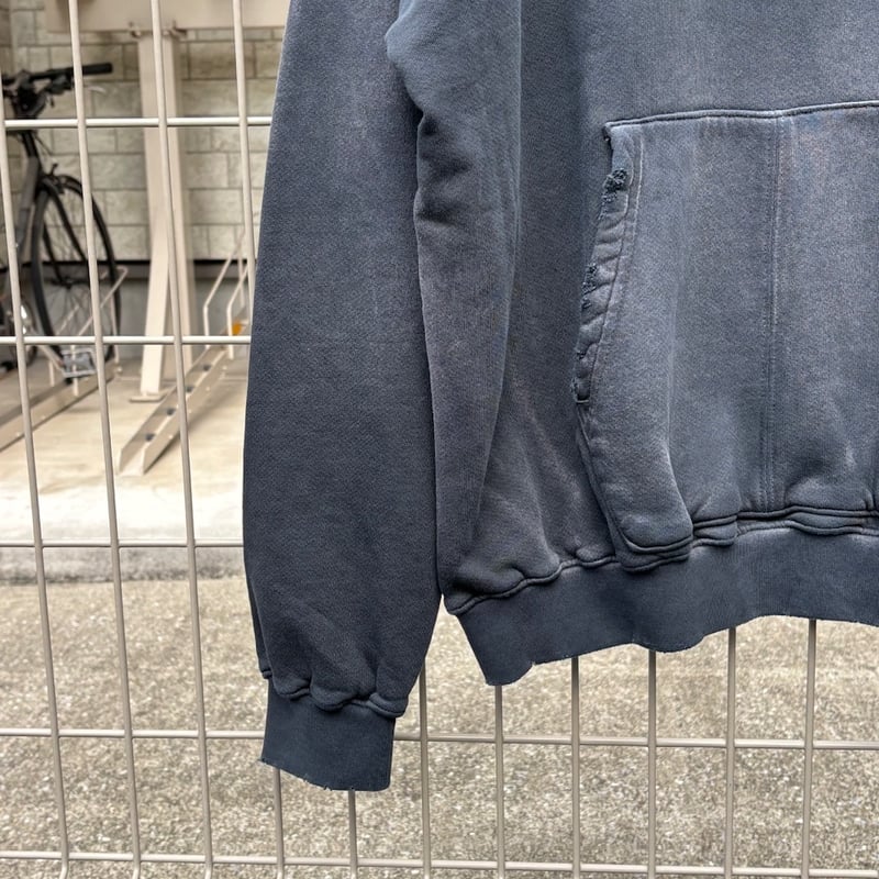 トップス MoojiMooji oversized kangaroo pocket OVERSIZED KANGAROO POCKET CREW AGED BLACK — MOOJIMOOJI