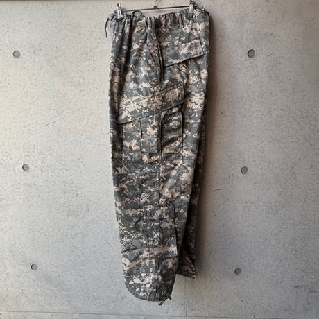 07年deadstock "ACU combat cargo pants"
