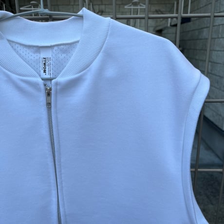 2TWOM  "NC-VEST"