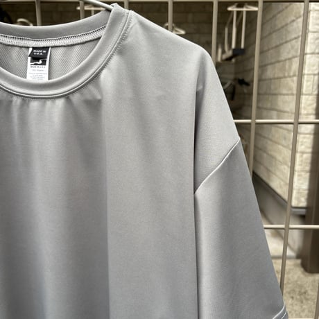 SMOKE T ONE "HIGH MOCK DRY TEE"
