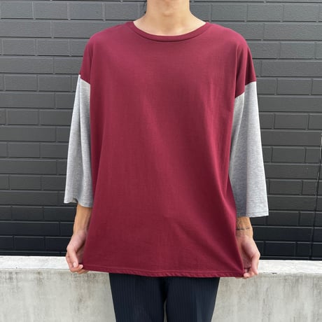 WeeKday  "Bi-Color Half Sleeve Tee"