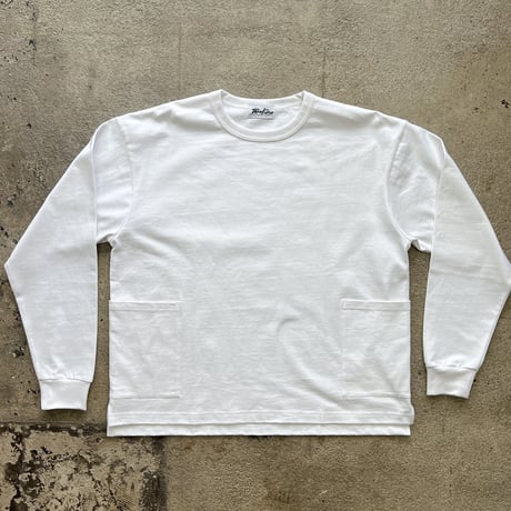 WeeKday  "Carry ur belonging Longsleeve"