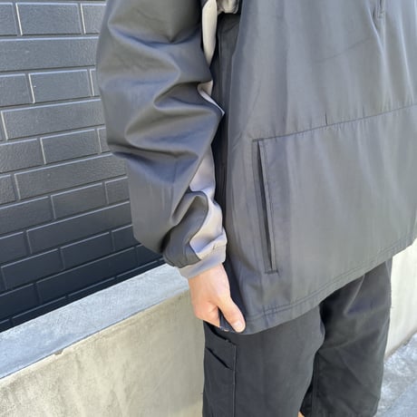 CHARLES RIVER APPAREL "Windshirt"