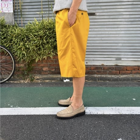 RELAXFIT ”HIROSHI“ cut off chino shorts
