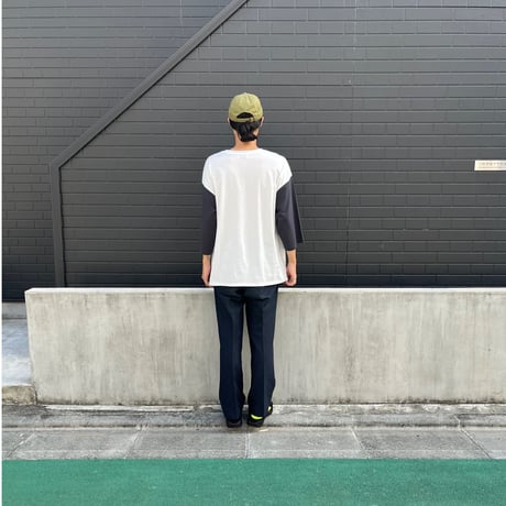 WeeKday  "Bi-Color Half Sleeve Tee"
