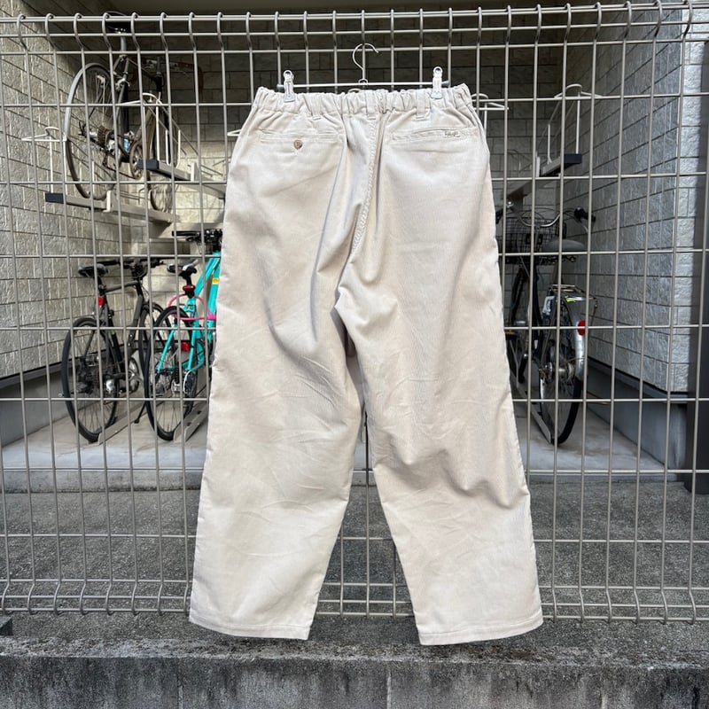 RELAXFIT by supermarket 