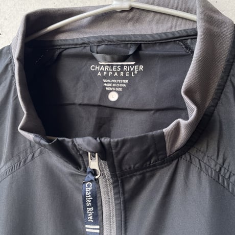 CHARLES RIVER APPAREL "Windshirt"