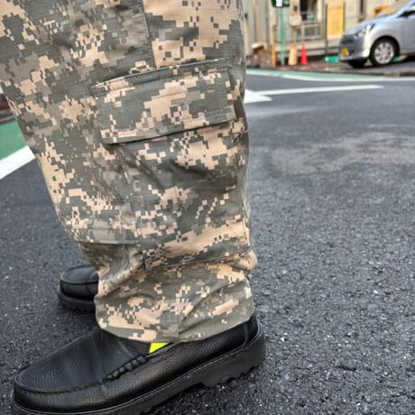 07年deadstock "ACU combat cargo pants"