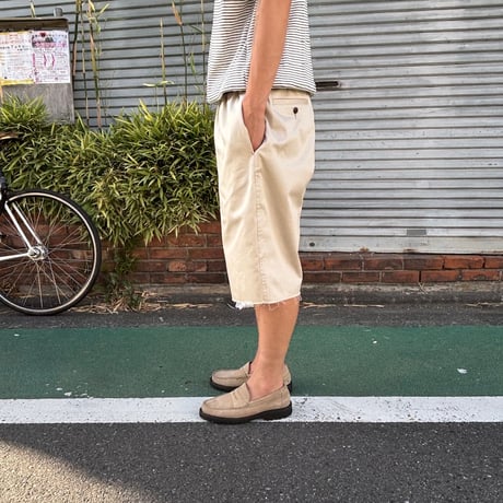 RELAXFIT ”HIROSHI“ cut off chino shorts