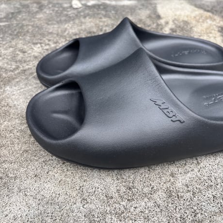 🇨🇭MBT  "SENSOR SANDAL"