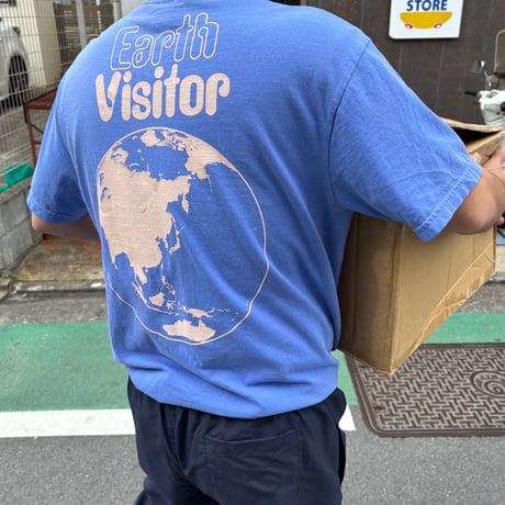 HELS  "Earth Visitor TEE"