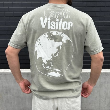 HELS  "Earth Visitor TEE"