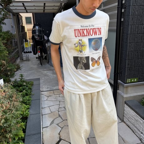 HELS  "UNKNOWN T-shirt" / "BUSINESS T-shirt"