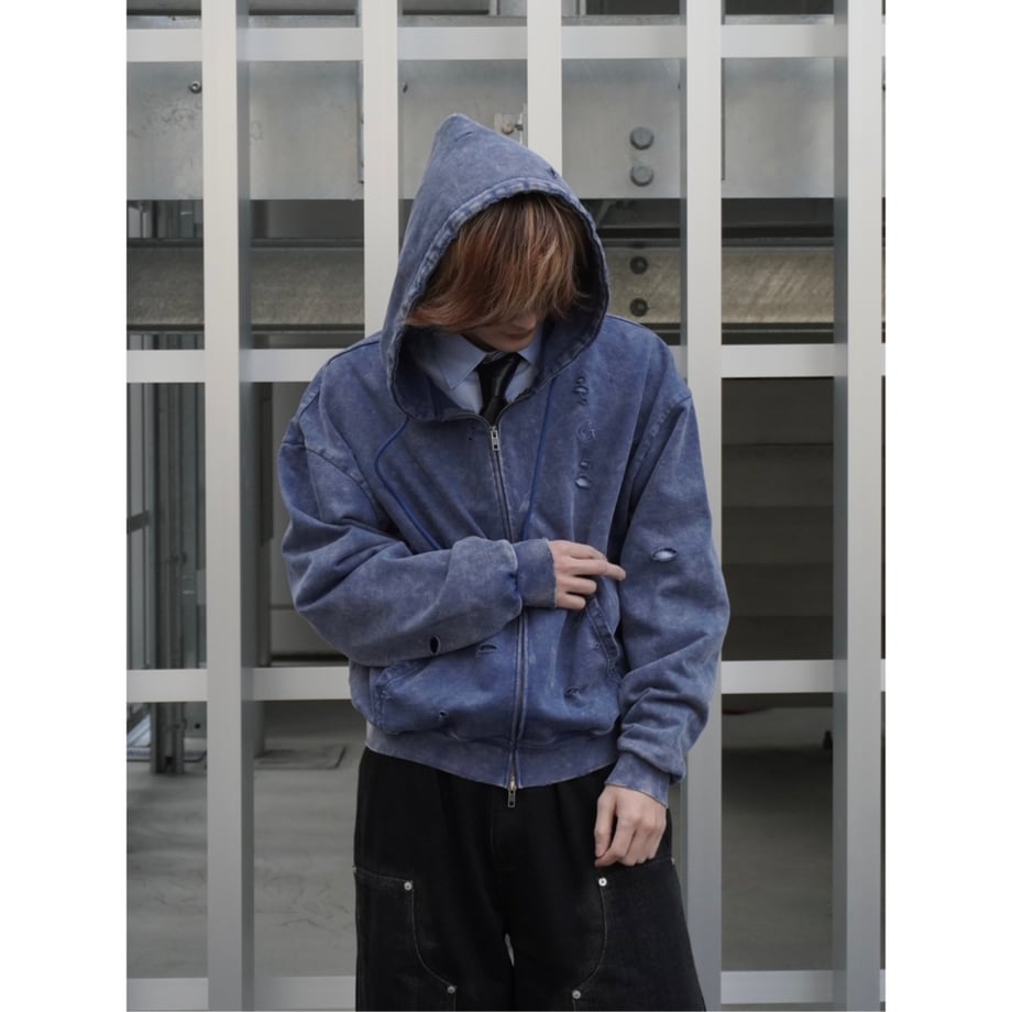 69539d7de37f74eec9c34edb