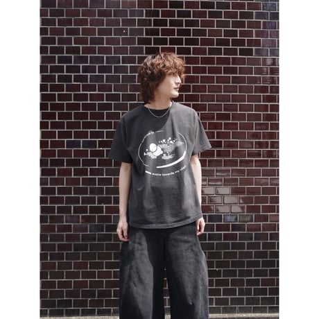 imperfect balance T-shirt【faded black】