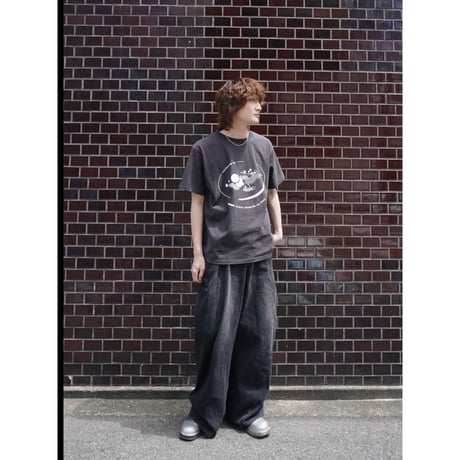 imperfect balance T-shirt【faded black】