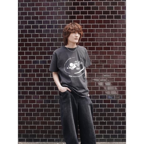 imperfect balance T-shirt【faded black】