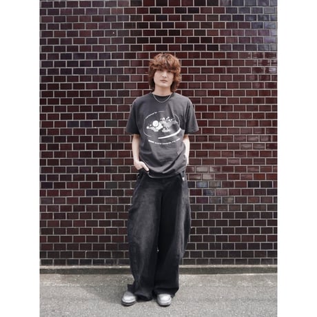 imperfect balance T-shirt【faded black】