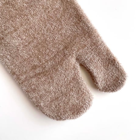 2e CHESTS×MARCOMONDE_MOLE FUR TABI socks (L.Beige,Greige)