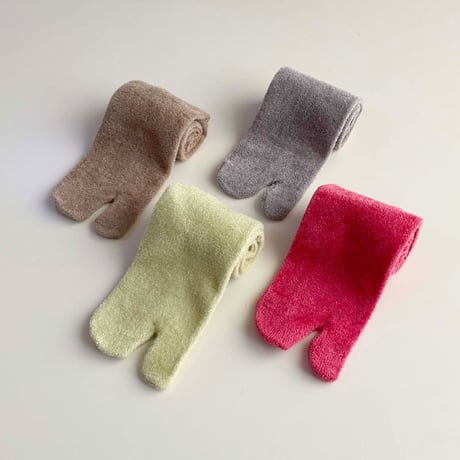 2e CHESTS×MARCOMONDE_MOLE FUR TABI socks (L.Beige,Greige)
