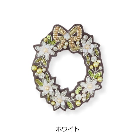 フラワーリースブローチ
