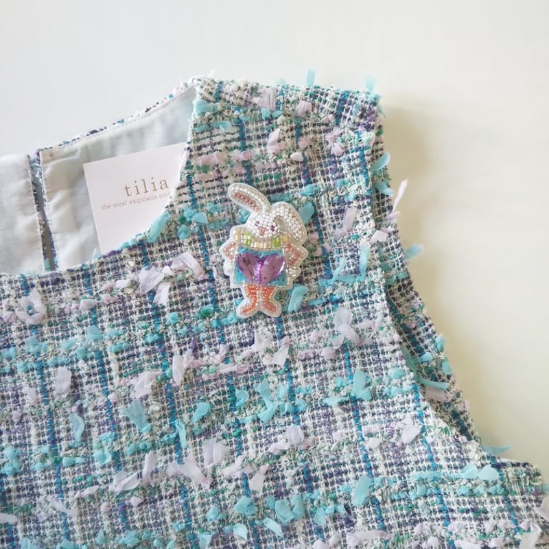 かんたんビーズ刺繍キット 不思議の国のアリス うさぎのブローチ | tilia