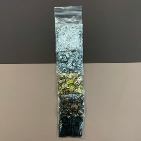 スパンコール、ビーズMixパック　モノトーン　5色セット