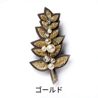 ブリリアントリーフブローチ