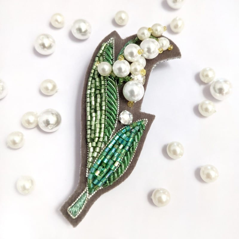 すずらんのブローチ | tilia