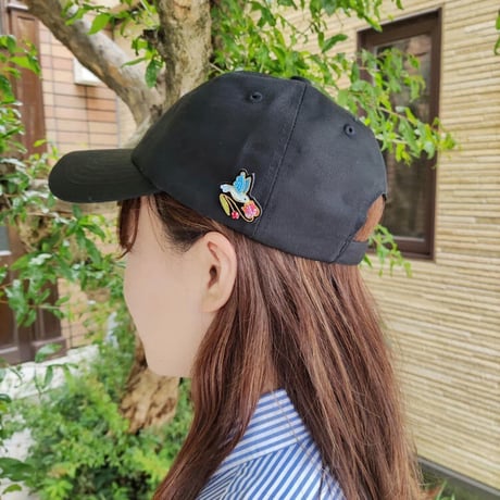 小鳥のブローチ