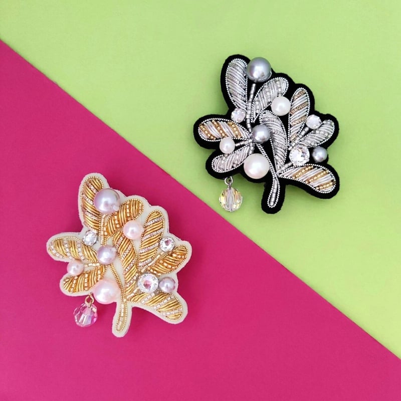 宿り木のブローチ | tilia