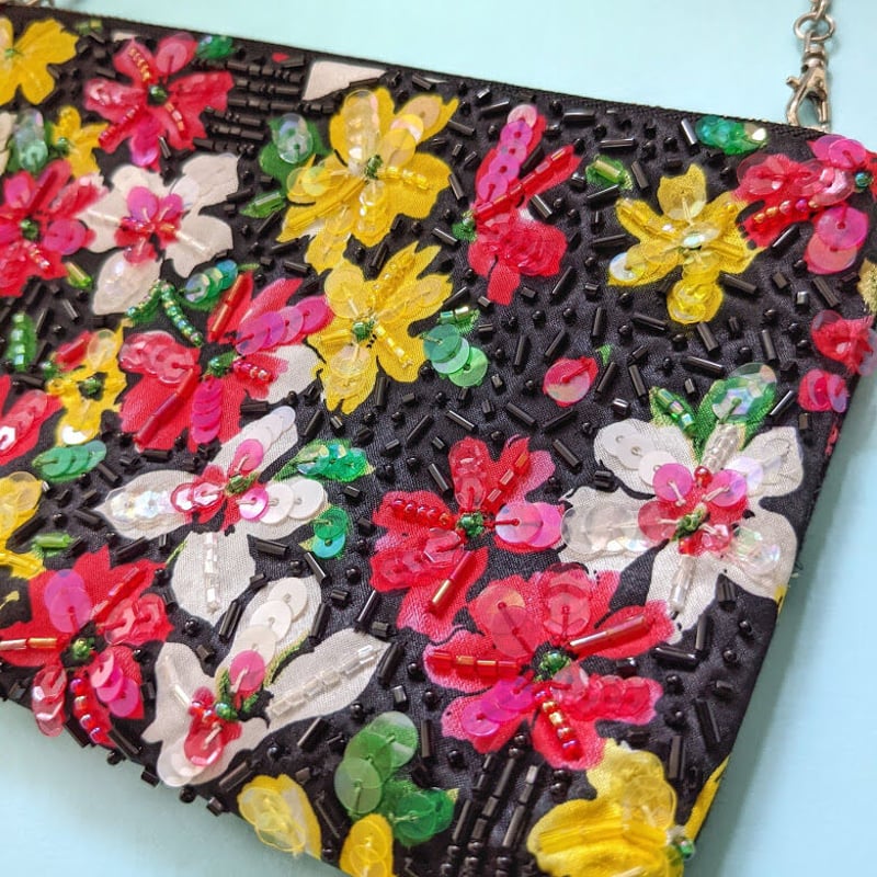 花柄ビーズ刺繍ポーチ エコバッグ付 | tilia 花柄ビーズ刺繍ポーチ エコバッグ付 | tilia