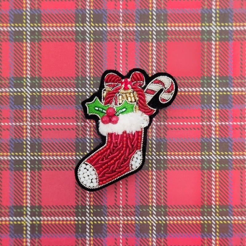 クリスマスソックスのブローチ | tilia