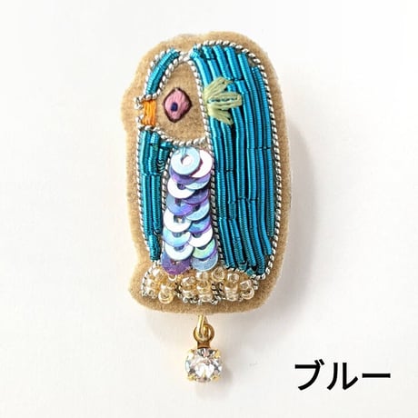 アマビエブローチ