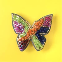 かんたんビーズ刺繍キット　バタフライのブローチ