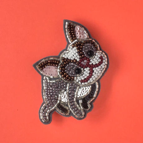 かんたんビーズ刺繍キット　ボストンテリアのブローチ