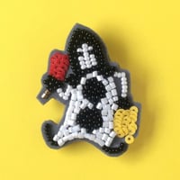 かんたんビーズ刺繍キット　不思議の国のアリス　トランプ兵隊のブローチ