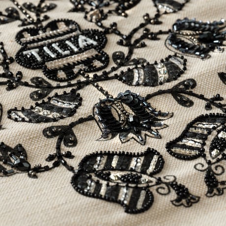 【ビーズ刺繍キット】チリアのフラワートートバッグ