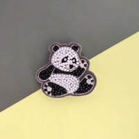 ビーズのパンダブローチ S